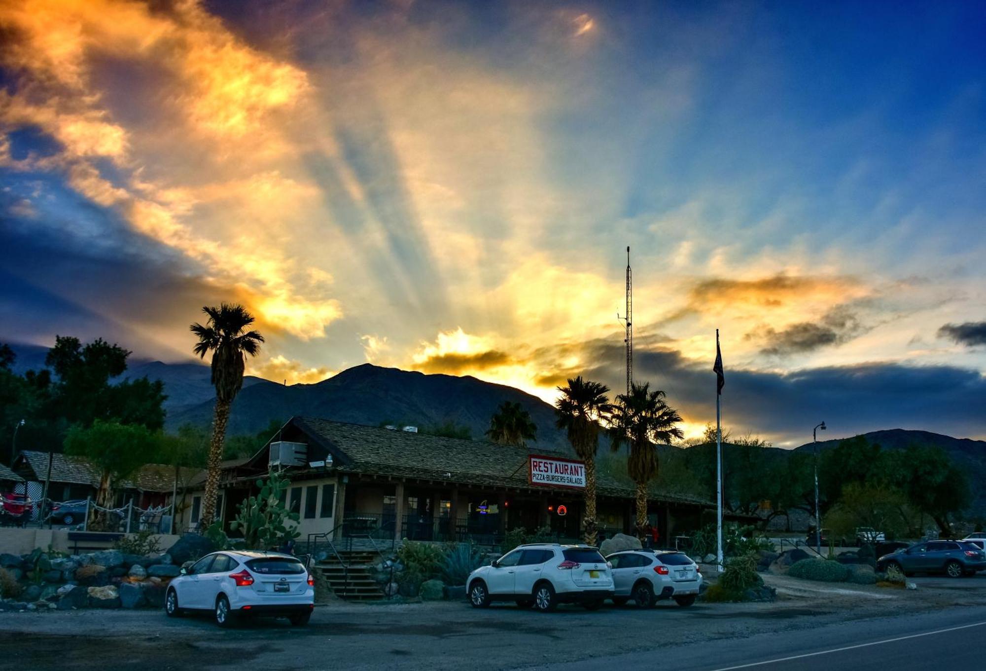Panamint Springs Motel & Tents Kültér fotó